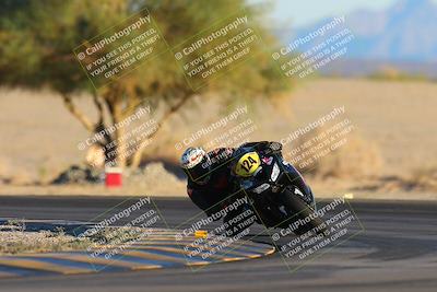 media/Dec-07-2024-CVMA (Sat) [[21c5f1ef85]]/Race 13-Amateur Supersport Middleweight/